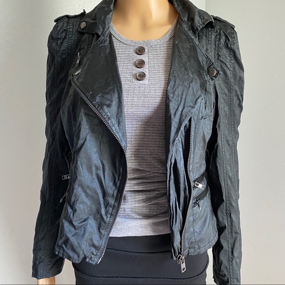 Moto Jacket - Picture 2 of 8